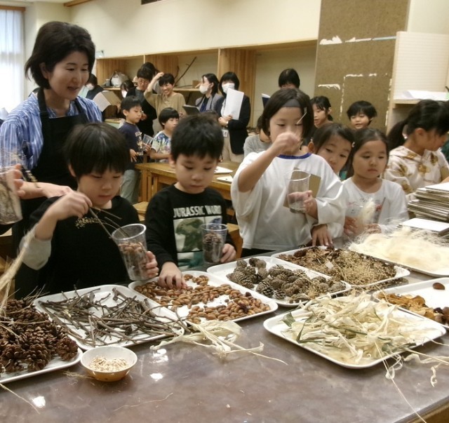 好きな材料を取っていく.JPG