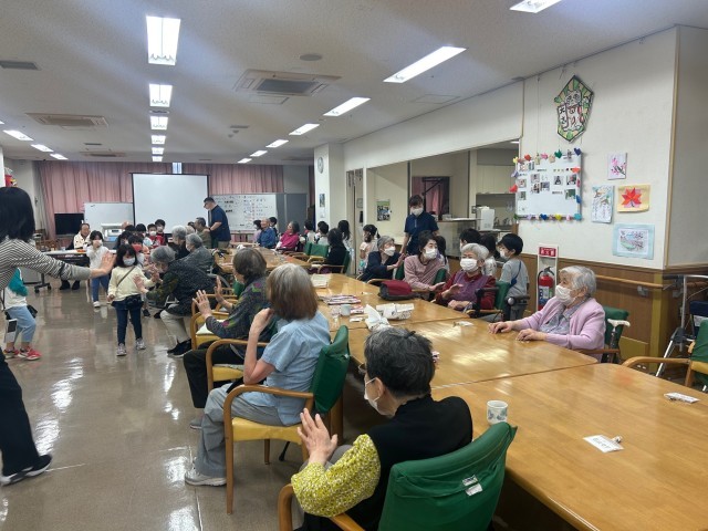 大好きのタッチ～！